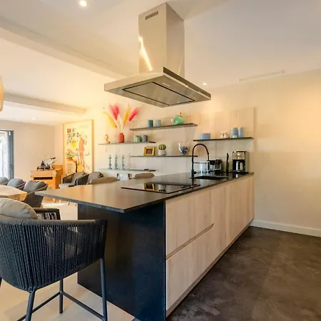 Maison Caroline - 10 Personnes Avec Piscine A 5km De Tropez 圣特罗佩