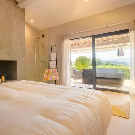 Maison Caroline - 10 Personnes Avec Piscine A 5km De Tropez 别墅 *