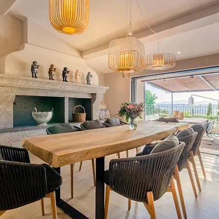 Maison Caroline - 10 Personnes Avec Piscine A 5km De Tropez 圣特罗佩