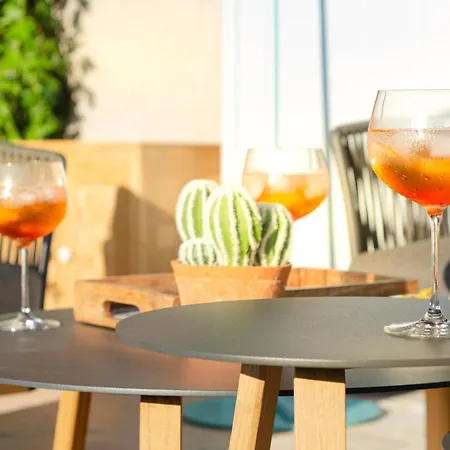 Maison Caroline - 10 Personnes Avec Piscine A 5km De Tropez 圣特罗佩