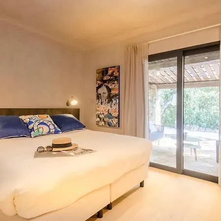 Maison Caroline - 10 Personnes Avec Piscine A 5km De Tropez 圣特罗佩